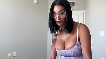 Hot Stepmother Helps Cure Excessive Self-pleasure