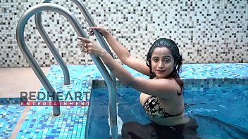 Bhabhi Hot Pool Intimate Video Exclusive