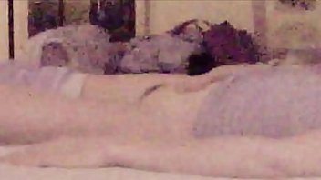 Homemade Pleasure: Stunning Milf’s Intense Anal Climax