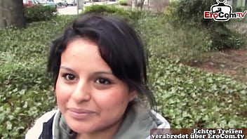 Junges Deutsches Mädchen überzeugt Beim Ersten Casting Für Intime Szenen
