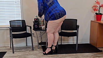 Boss Couldn’t Resist My Curves On The First Day (husband & Wife Roleplay)
