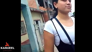 Mujer India En La Calle Acepta Encuentro íntimo A Cambio De Dinero