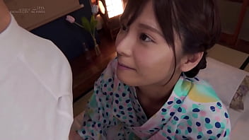 久留木玲　大人の情熱 濃厚キスと甘い体液の交わり