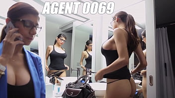 Asante Stone’s Banana Crushes Mia Khalifa’s Sweet Arab Papaya