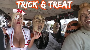 Spooky Bang Bus Ride With Puma Swede – A Halloween Fling To Remember
