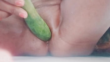 Sizzling Desi Bhabhi In A Steamy Affair