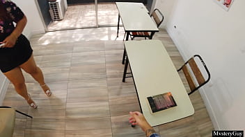 My Stepdaughter’s Teacher Called Me In After Class, And Things Got Heated Fast.