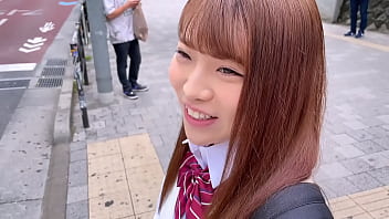 原宿デートで現役女子高生とラブホへ。性格も顔も締まりも最高なjkがイマドキのご奉仕フェラでたっぷり楽しませてくれて、膣内射精まで。後背位で絶頂する彼女の姿がたまらない。