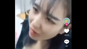 Cô Gái Quyến Rũ